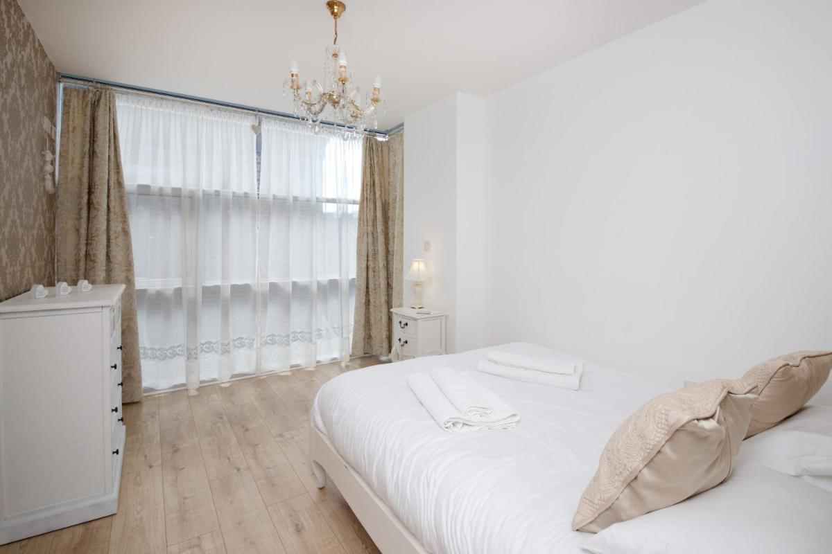 GuestReady - Cosy Flat in the Heart of Liverpool - Housity