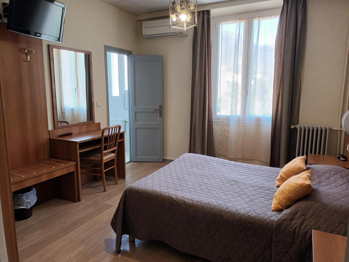 Hotel de La Paix - Housity