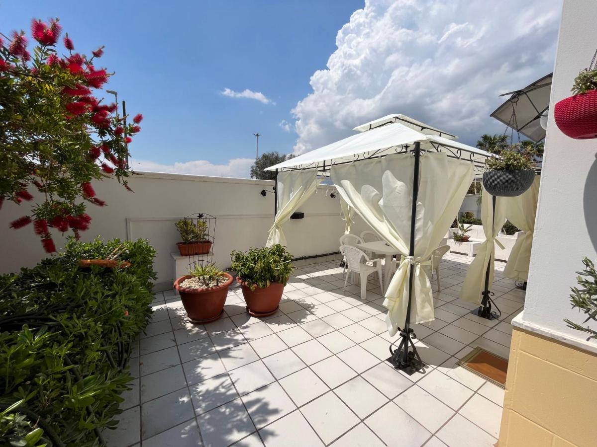 Villa Alyson - Housity