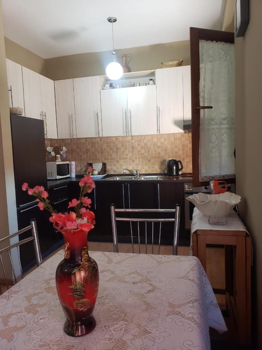 Noel's Home - Housity