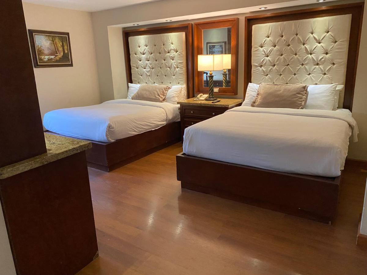 Rose Hotel - Housity
