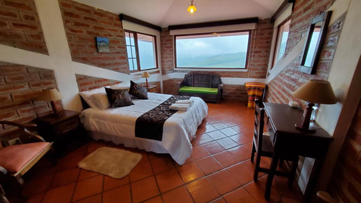 Balcon al Cotopaxi Hosteria - Housity