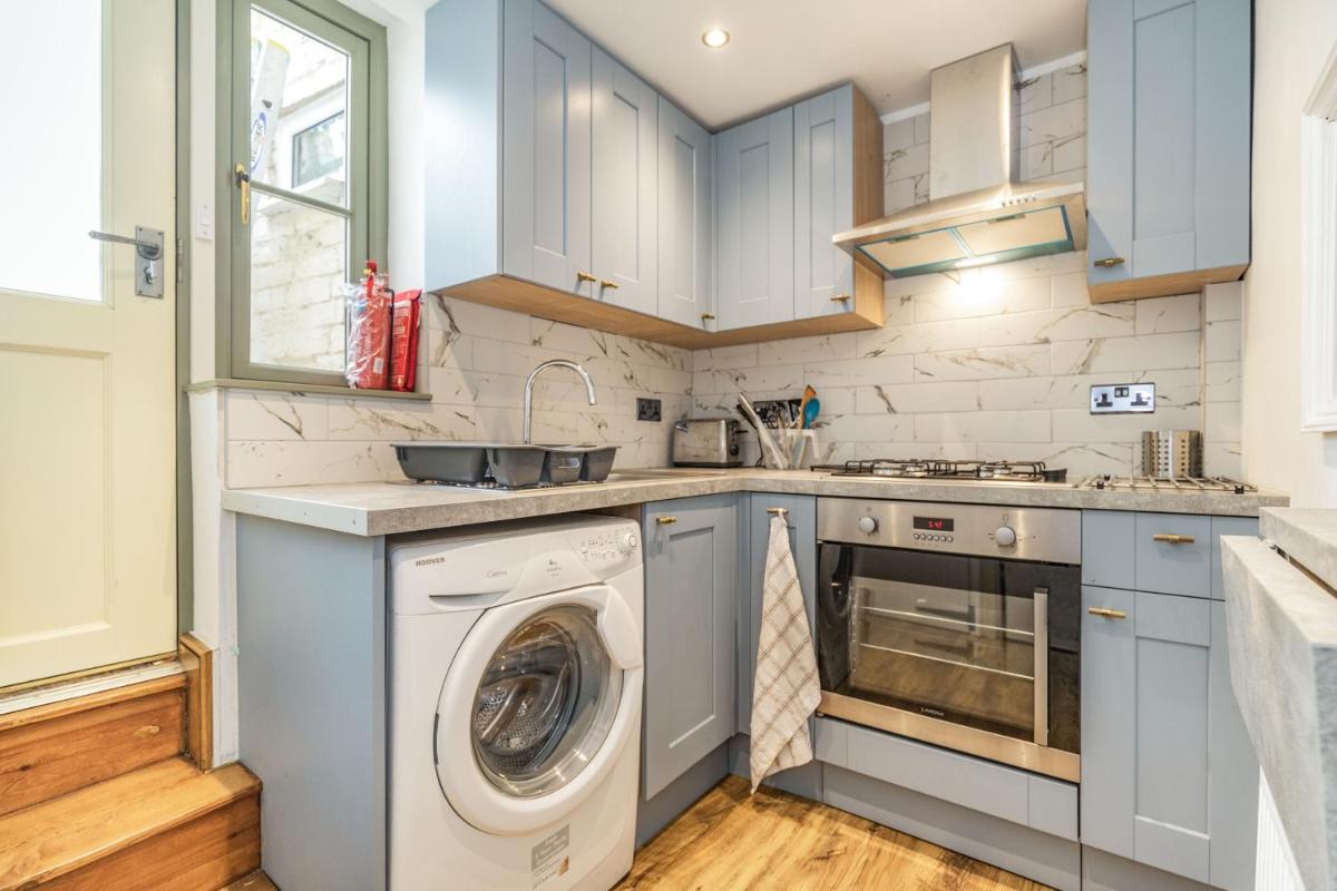 48 High Street - Housity