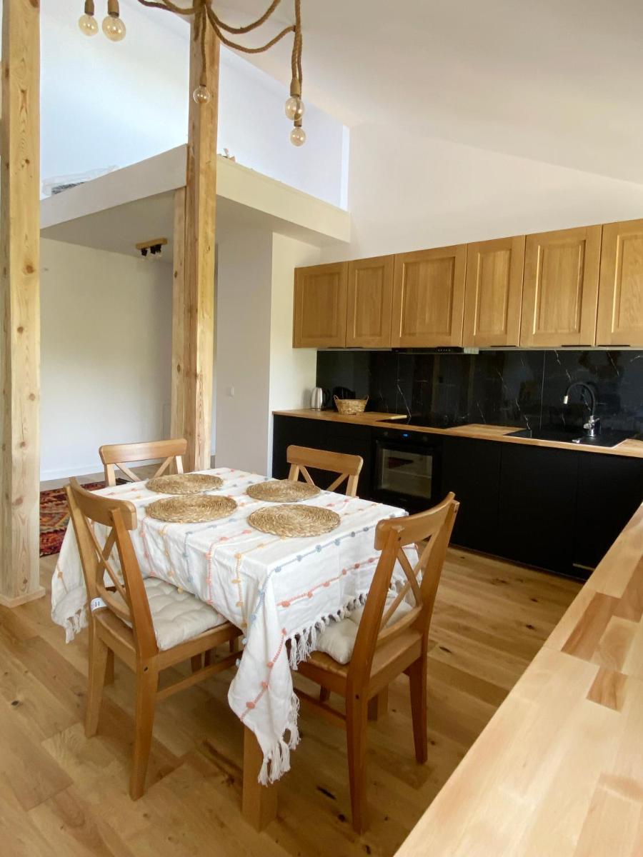 Apartamenty Osmolice w Stawach - Housity