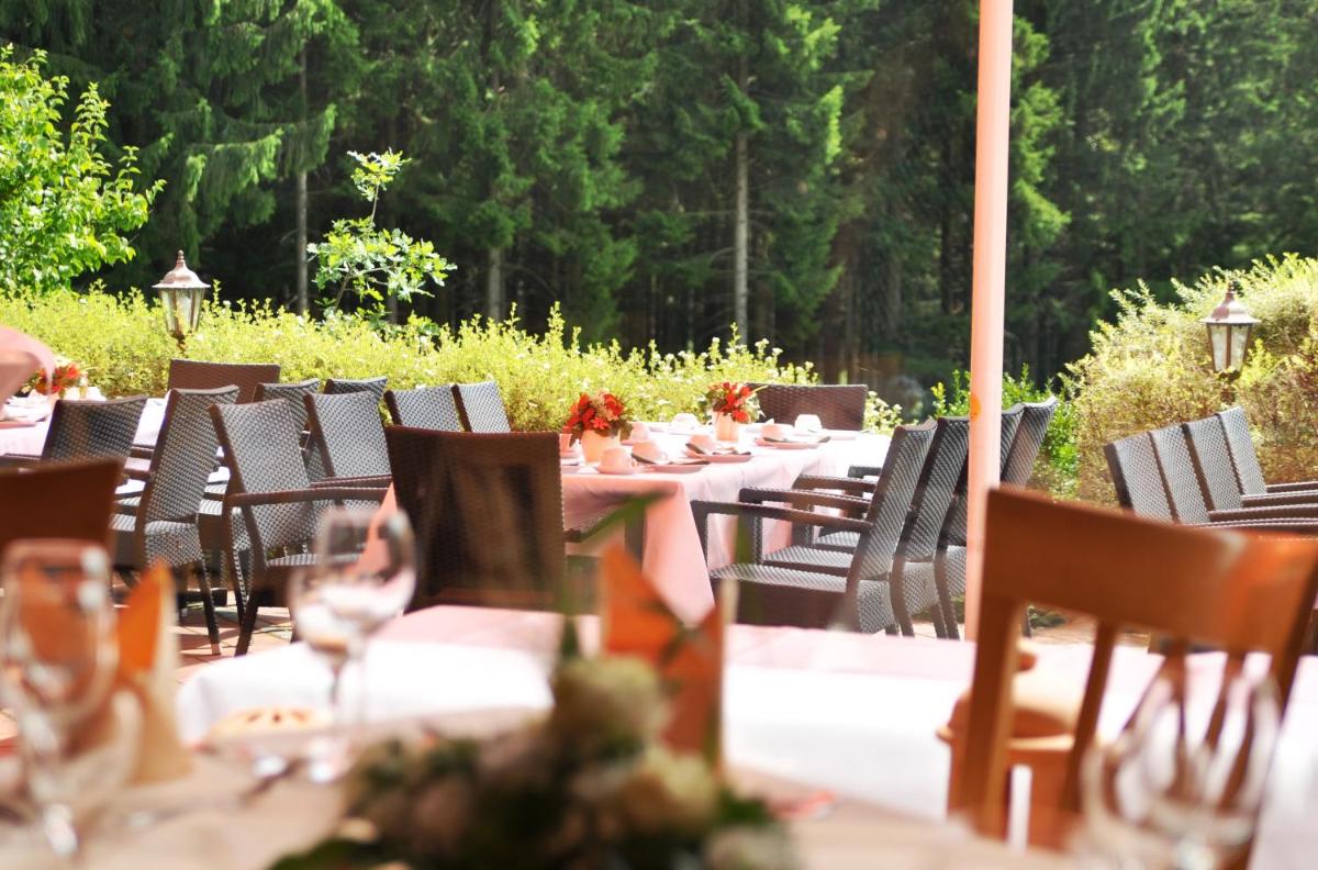Hotel Landhaus Berghof - Housity
