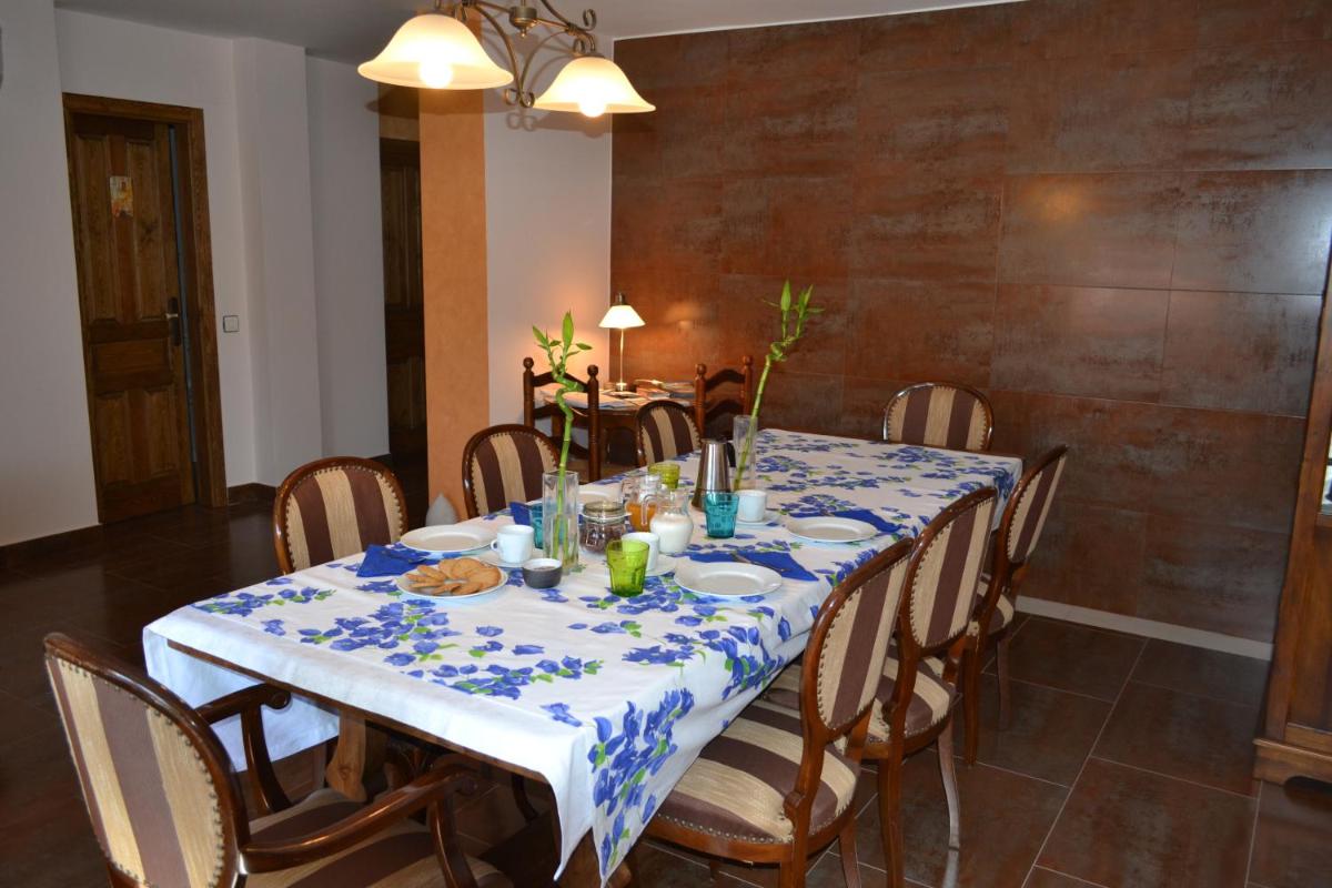 La Cantamora Hotel Rural Pesquera de Duero - Housity