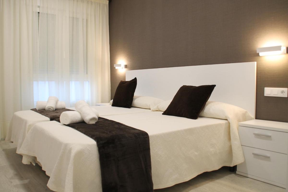 Baixo a Lua Rooming - Housity