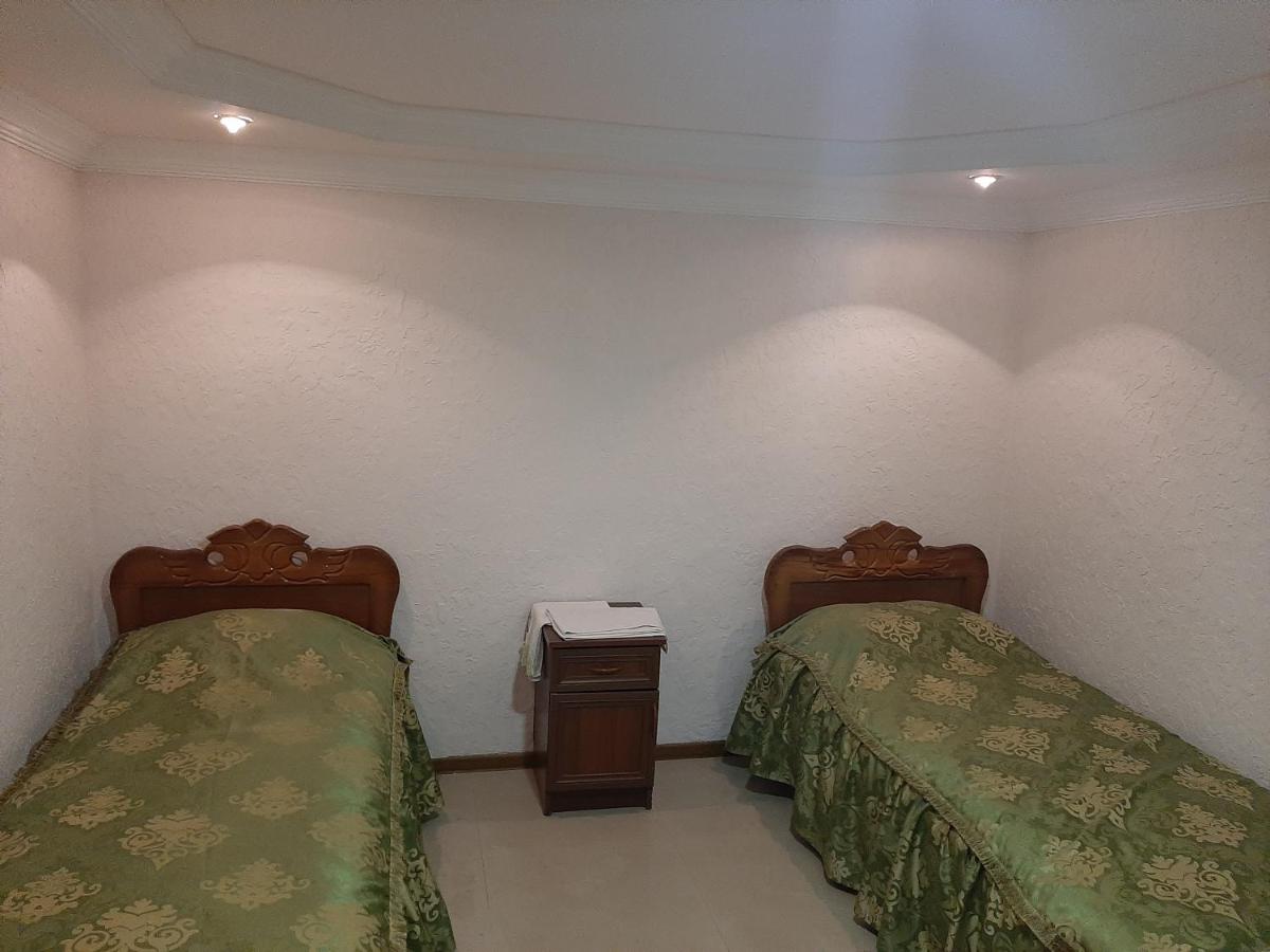 NarVar Hotel - Housity