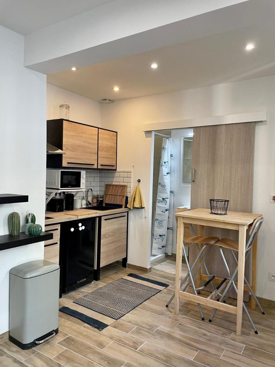 Coeur de Nîmes - Beau studio de qualité - Housity