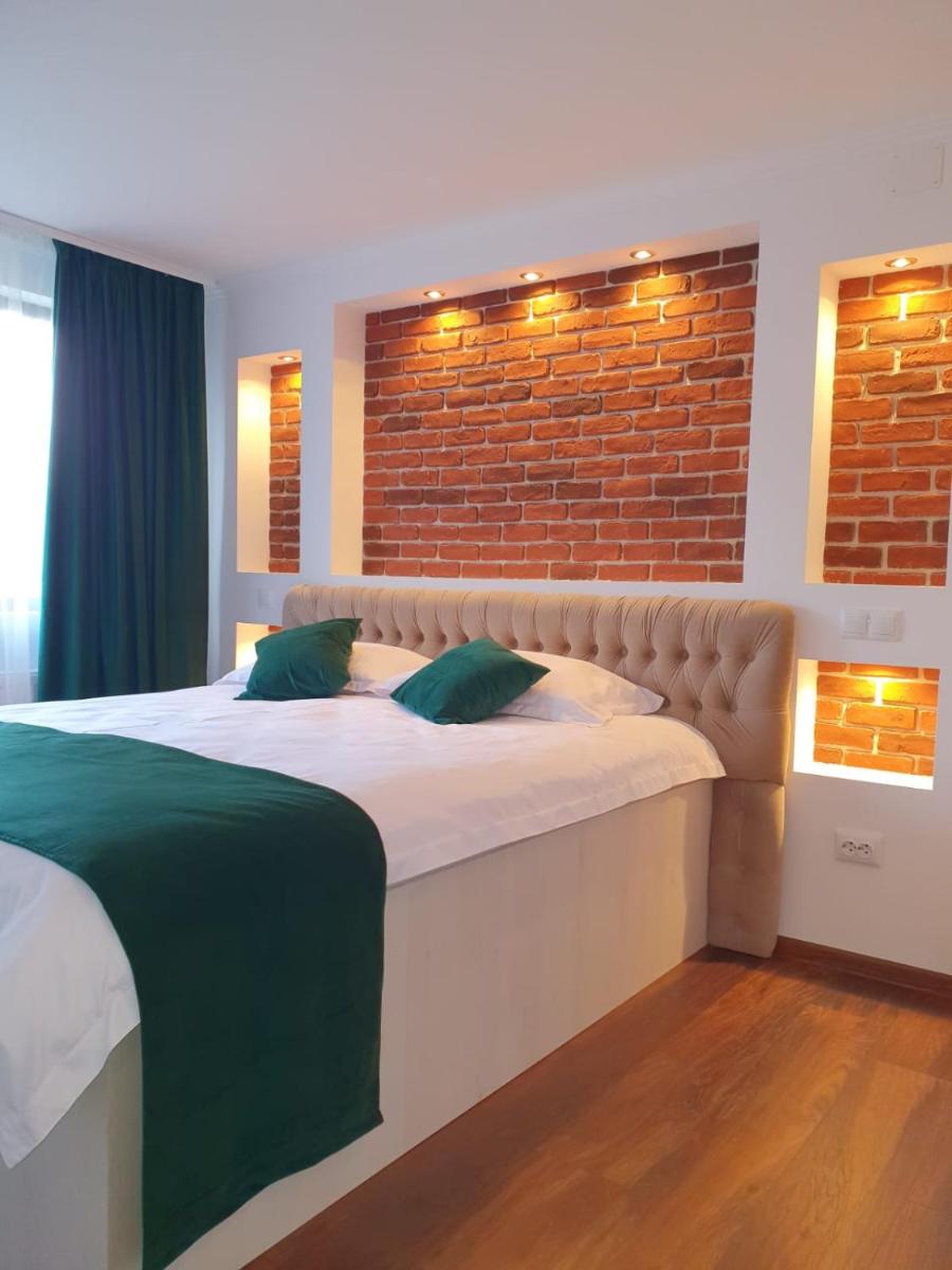 Hanul Doftana - Housity