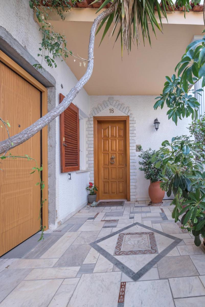 Suitetrails - Magnificent Bnb Athens Voula