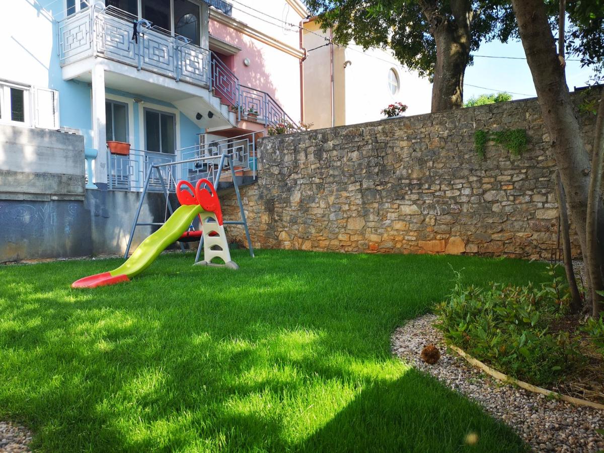 Apartman Butterfly Nedešćina - Housity