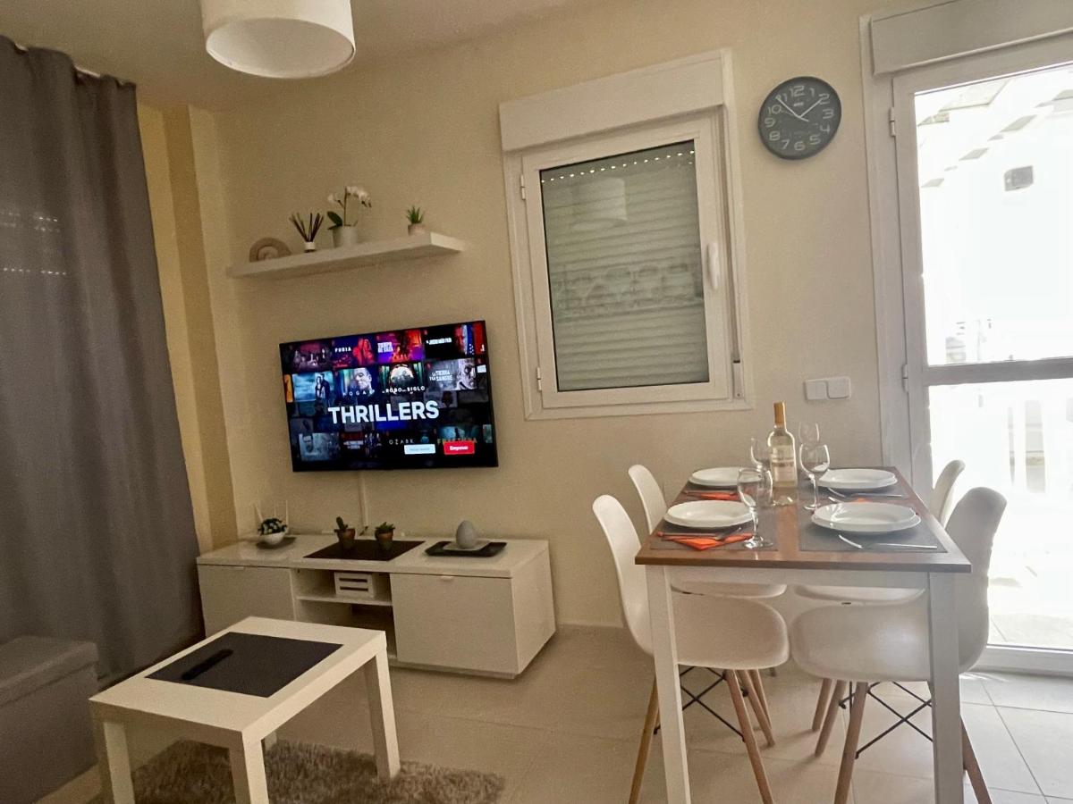 Atico del Sol Laguna Beach Vera Playa - Housity