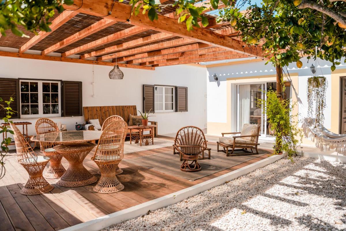 LemonTree Eco Surfhouse - Housity