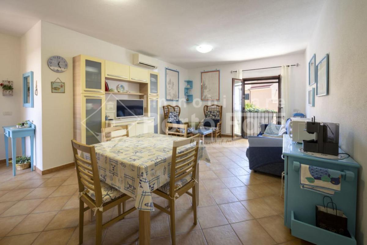 Via Bortigiadas - Ristrutturato bilocale in centro a Palau - Housity