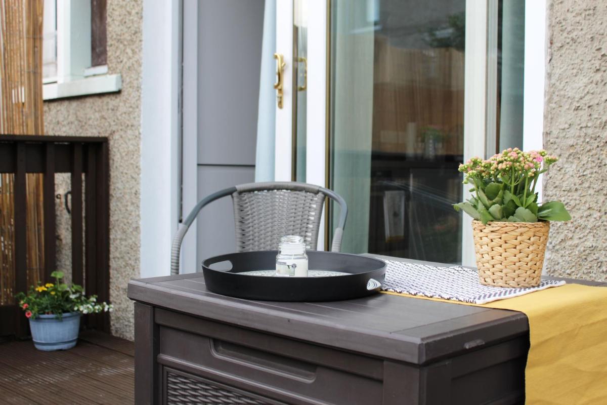 Suitetrails - Luxurious Apartment with South facing Garden