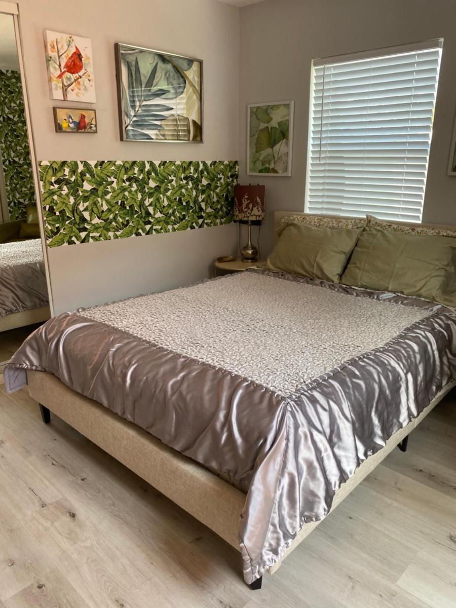 Cozy Studio near Atlantic Ave w/private patio - Housity