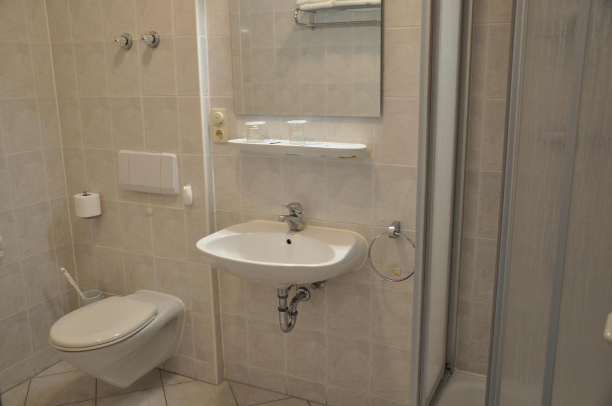 Hotel Elxleben - Housity
