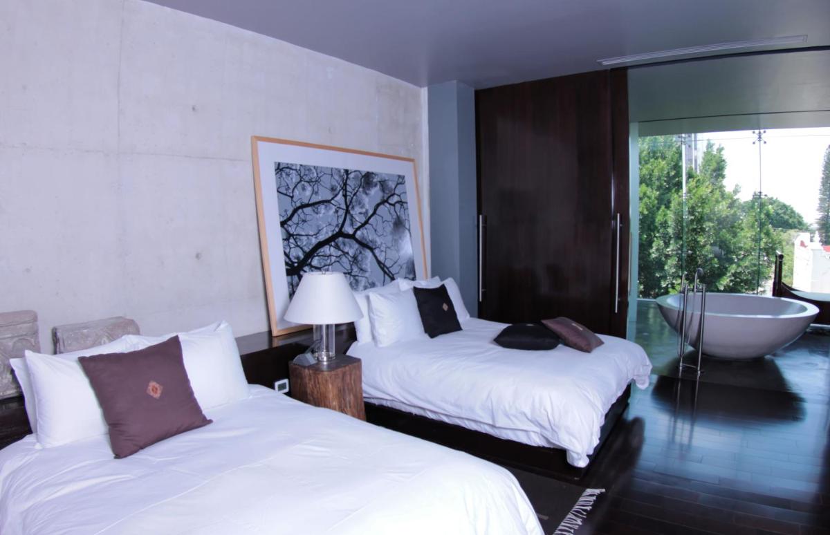 Suitetrails - Demetria Hotel