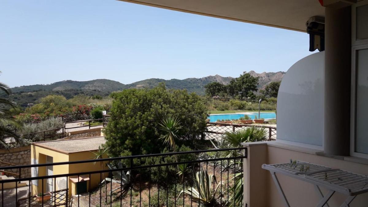 Bilocale con piscine a Capoliveri (LI) - Housity