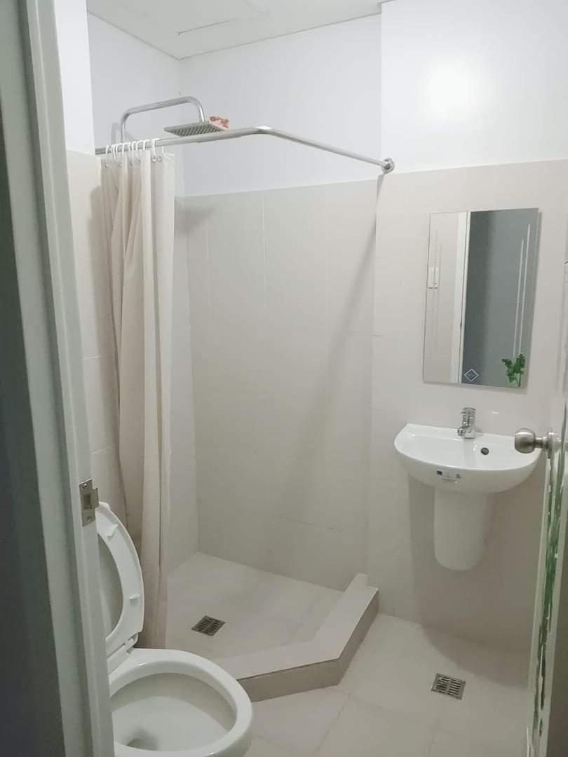 Emma and Jojo staycation condo unit in Mezza Residences - Housity