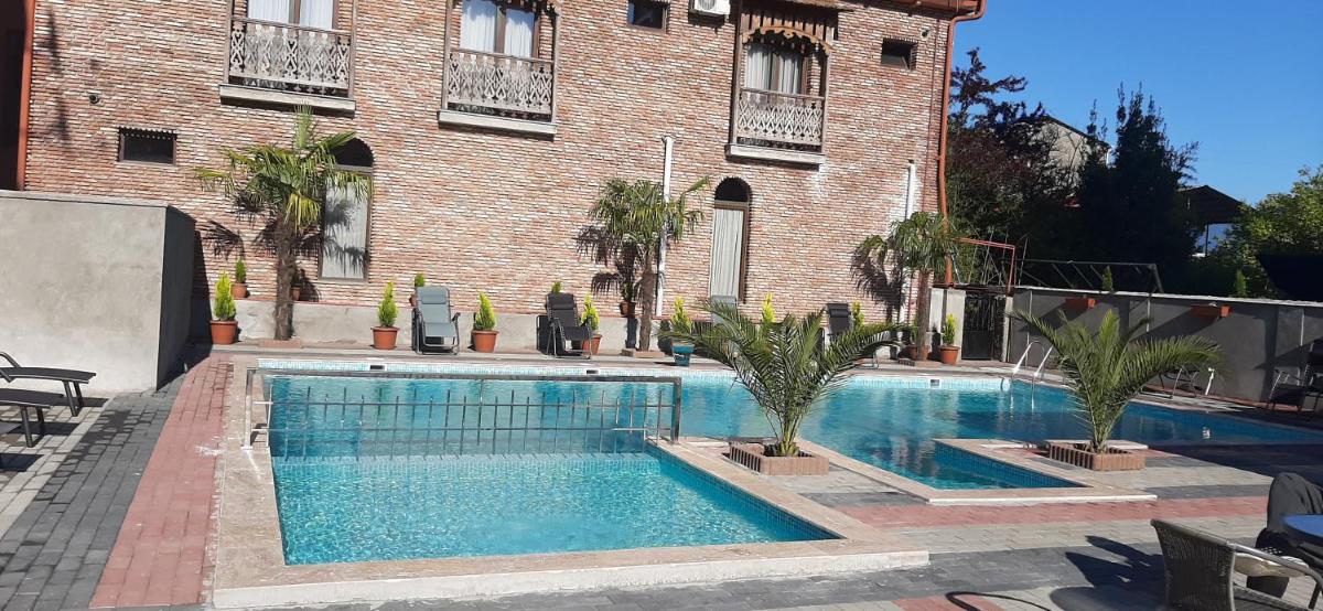 HOTEL Like Mari - Housity