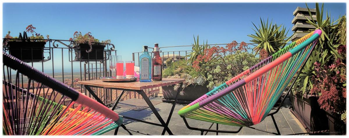 Fantastic Large House with Beautiful Roof Terraces - Housity