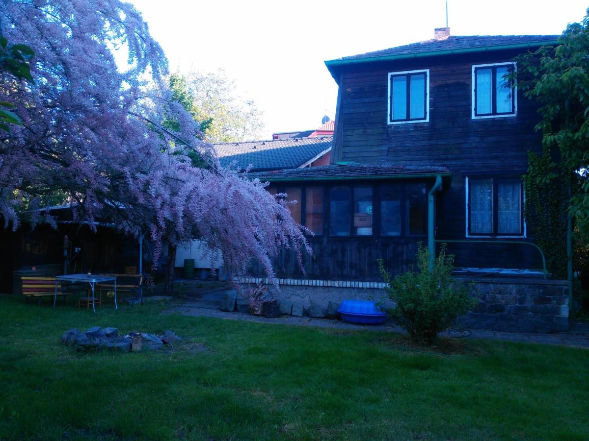 Old Summer House - Housity