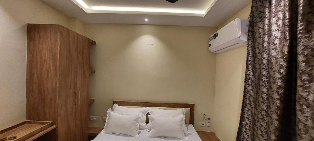 DREAM HOTEL - Housity