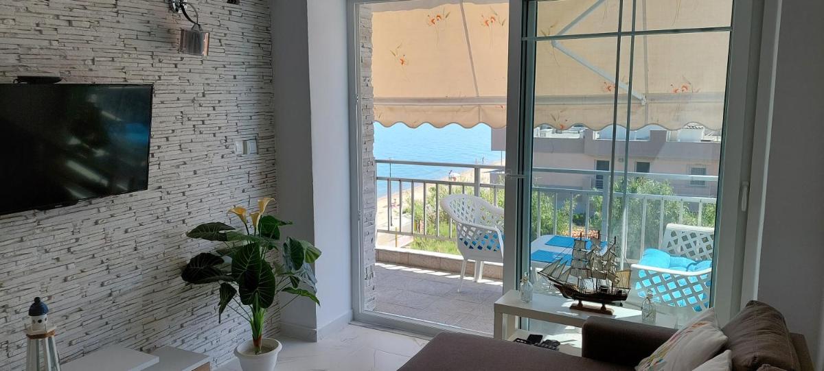 Sea view Perea Apartment - Housity