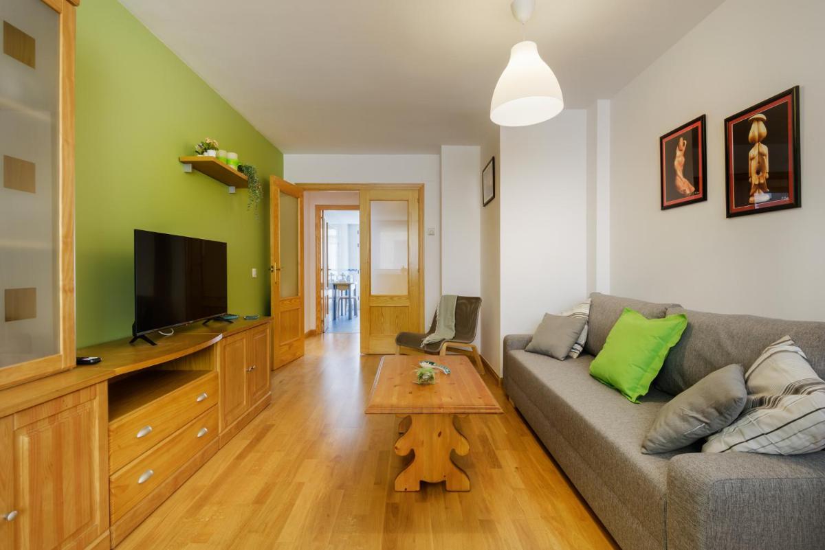 Apartamentos IRENE en el Pirineo Aragonés - Housity