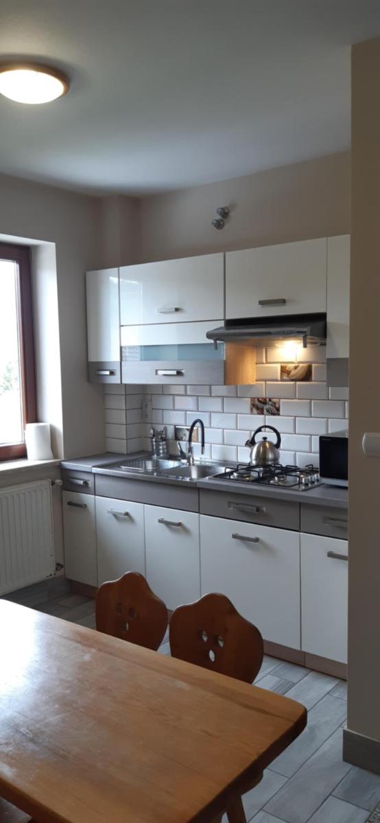 Pokoje gościnne u Krysi - Housity