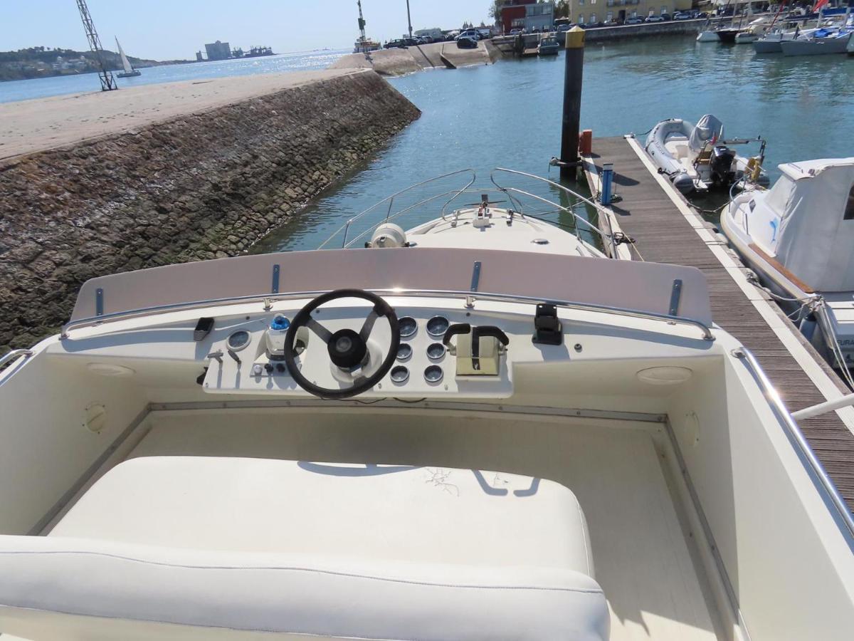 Barco lusitano - Housity