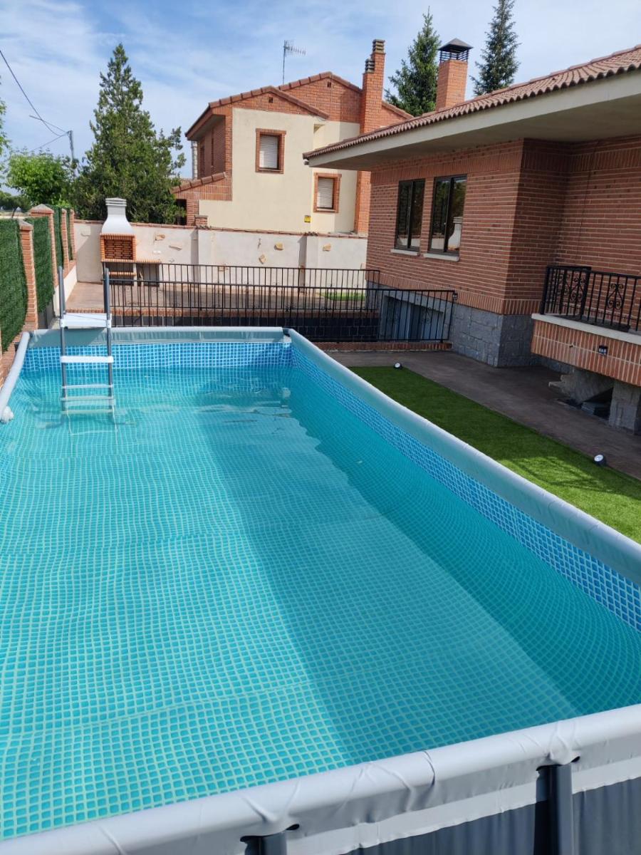 Aire De Pinares - Housity