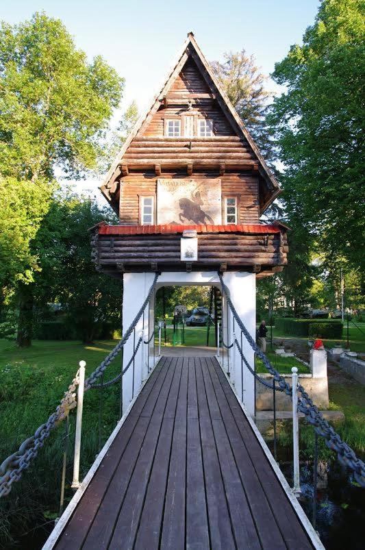 Sillatorni puhkemaja - Housity