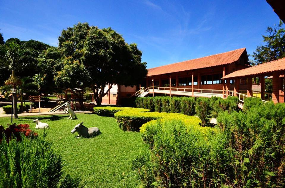 Hotel Serrano - Housity