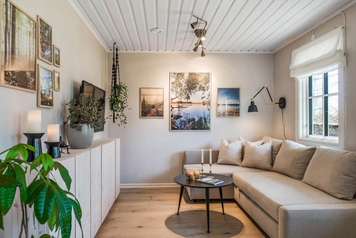Nyrenoverat gårdshus på havstomt med hög standard - Housity