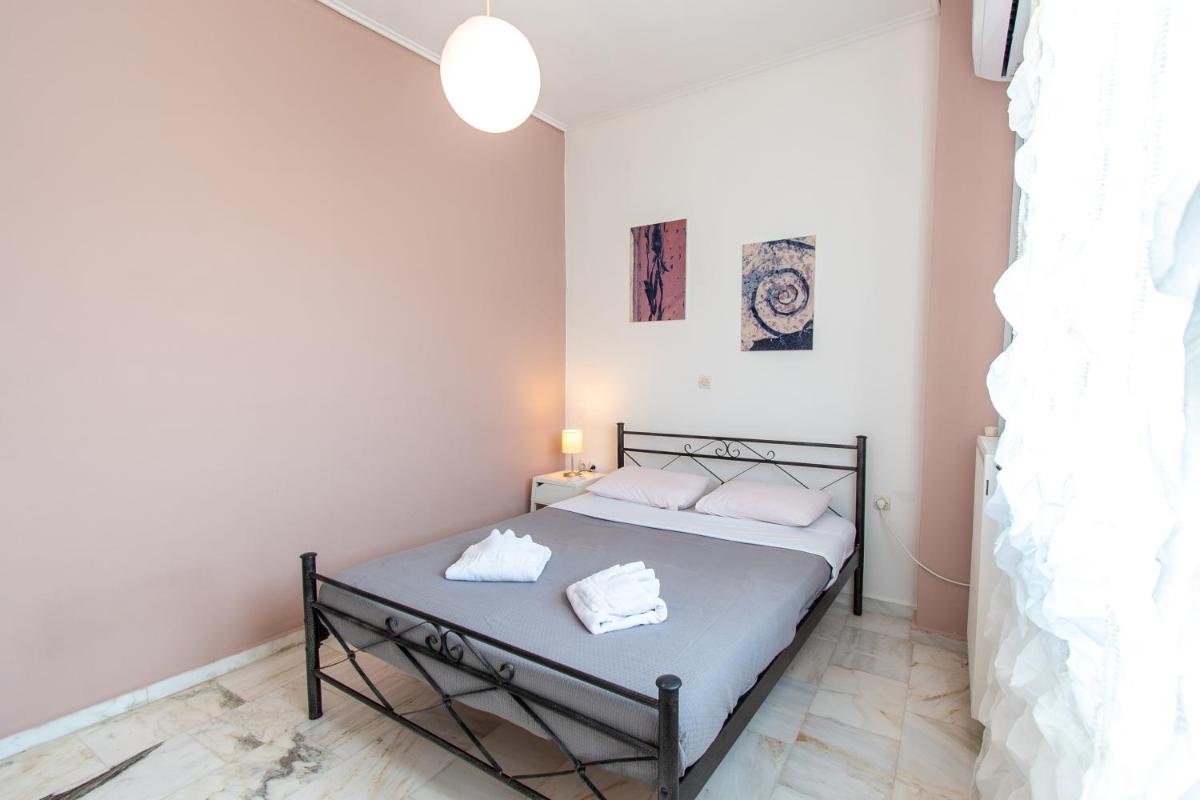 Sunset House Near Athens Airport - Housity