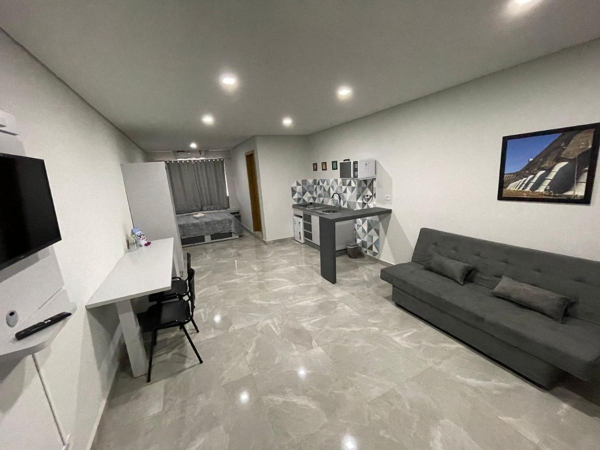 Novo apartamento Studio a poucos passos do Paraguai - Vila Portes - Hizvo