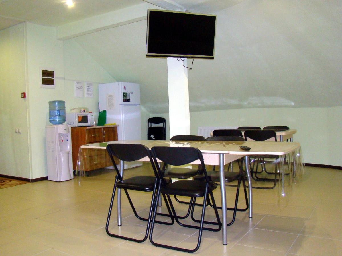 Hostel Hotsy-Totsy - Housity
