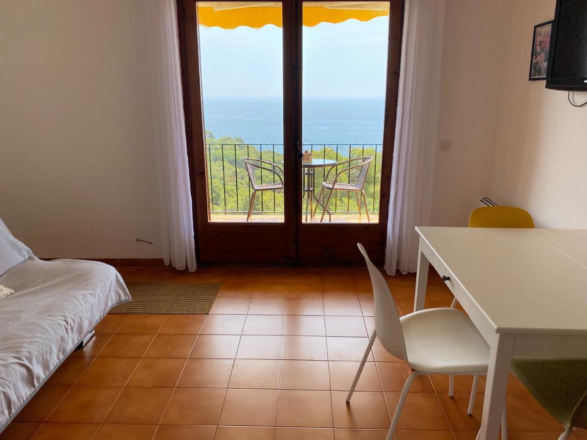 Wonderful Apartment with Outstanding Views - Calella de Palfrugell - Housity