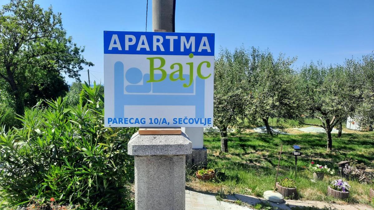 Apartma Bajc - Housity