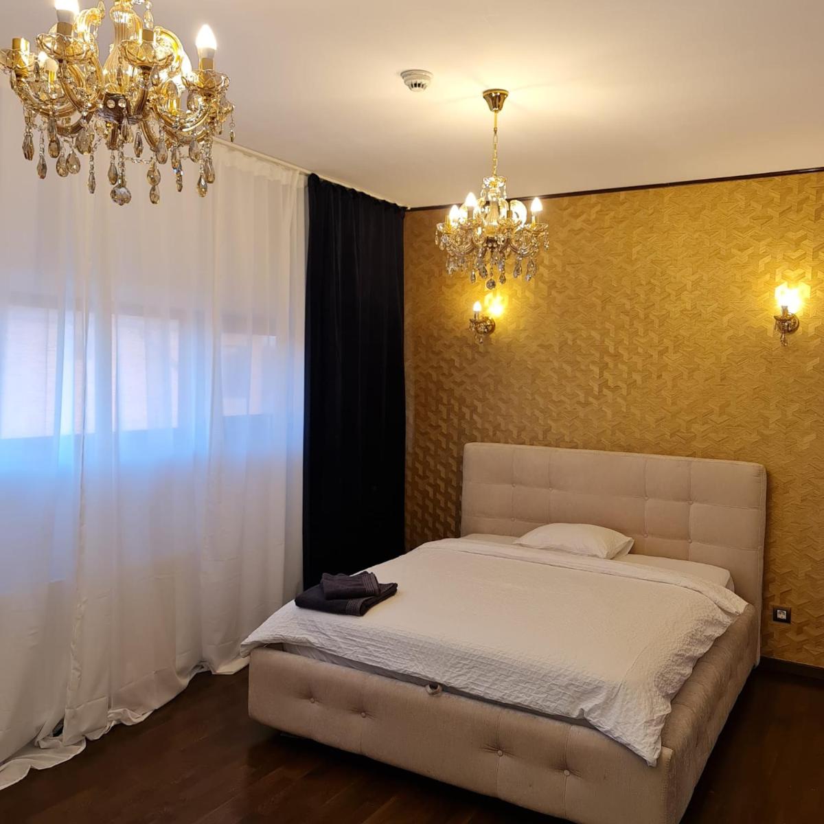 White Galaxy Villa - Hizvo