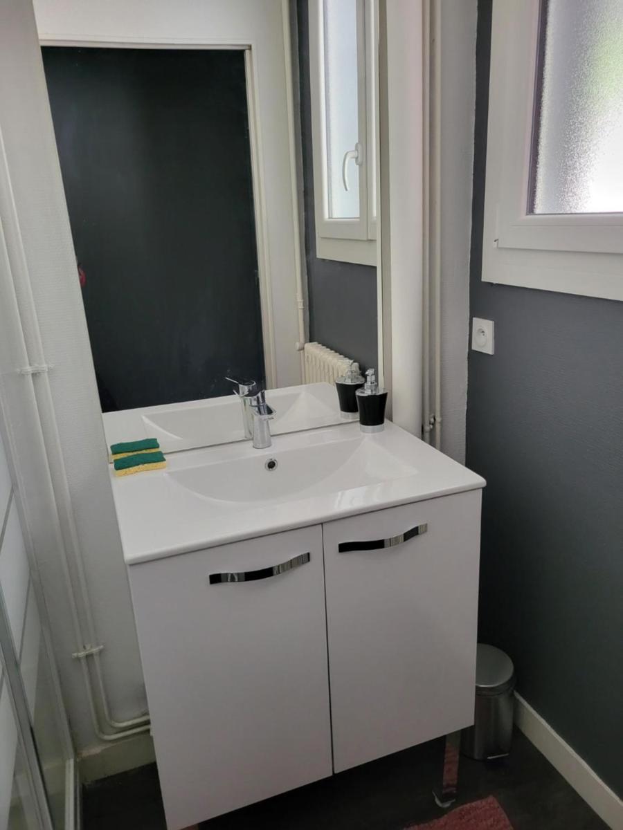 Un bel appartement proche centre ville et 20 mn du Puy du Fou - Housity