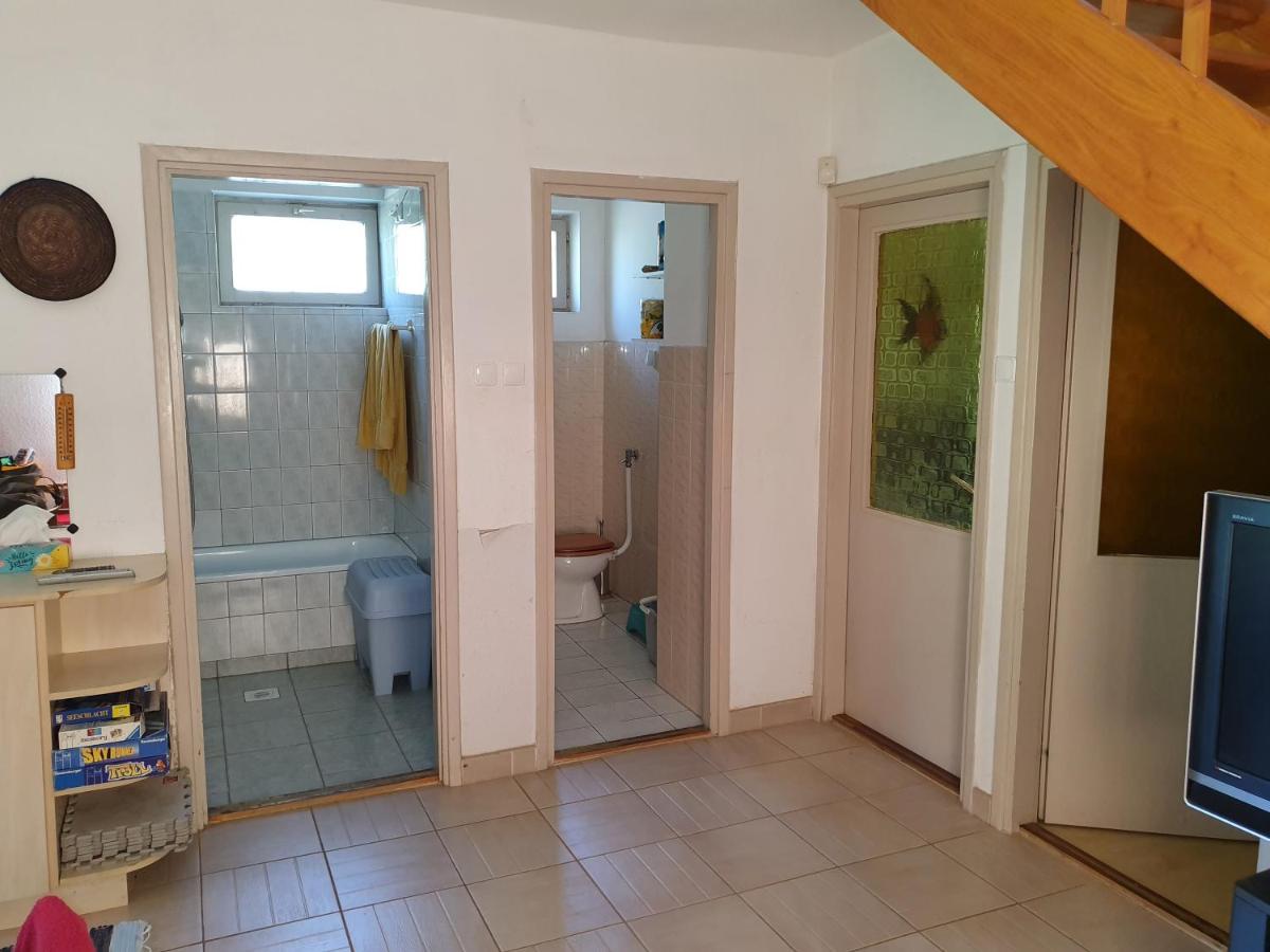 Pool house - Housity