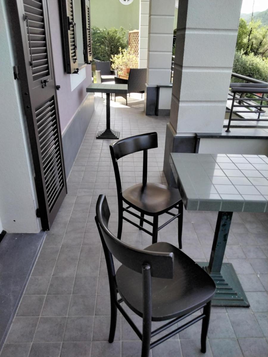 "Vento di Levante Suite" , nuova struttura in collina - Housity