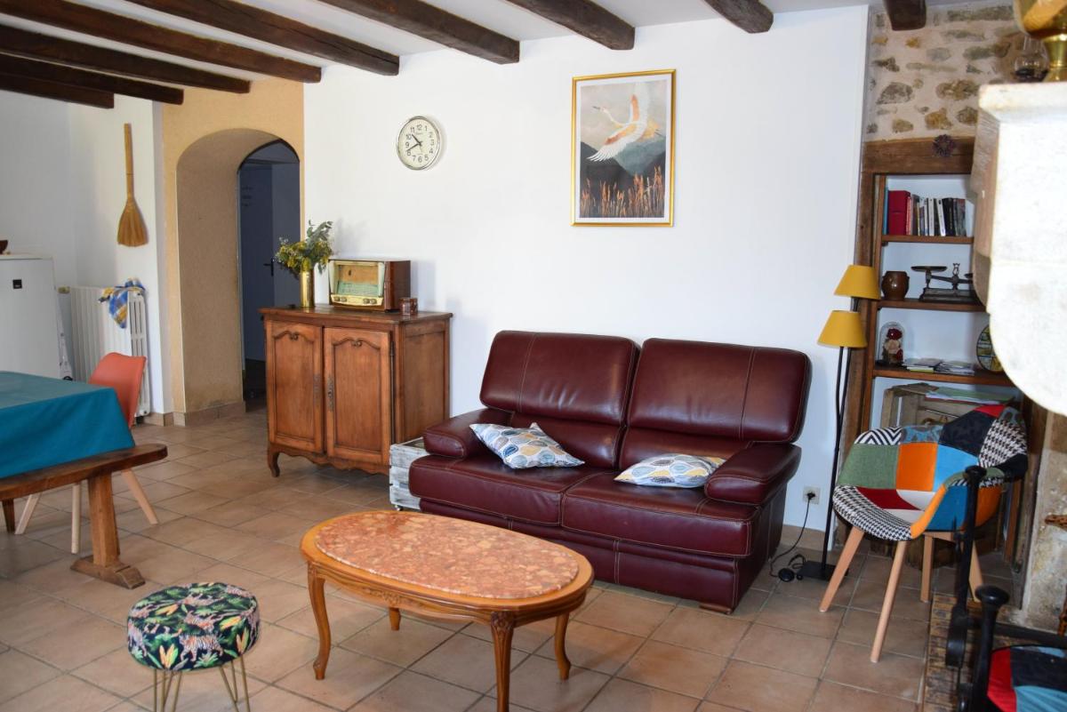Maison charismatique a Saint Germier avec jardin cloture - Housity