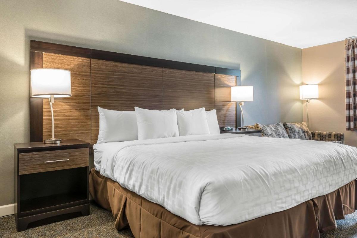 Suitetrails - Clarion Inn Belle Vernon