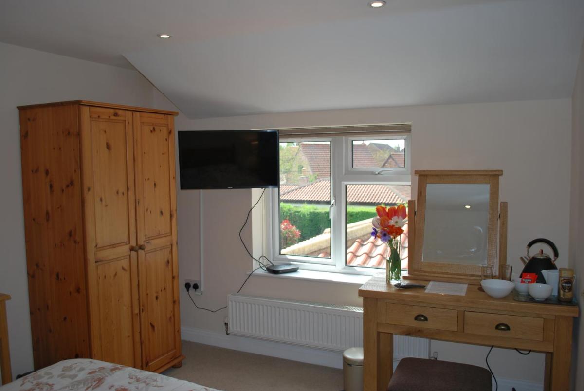 Hillcroft Luxury Bed & Breakfast - Housity