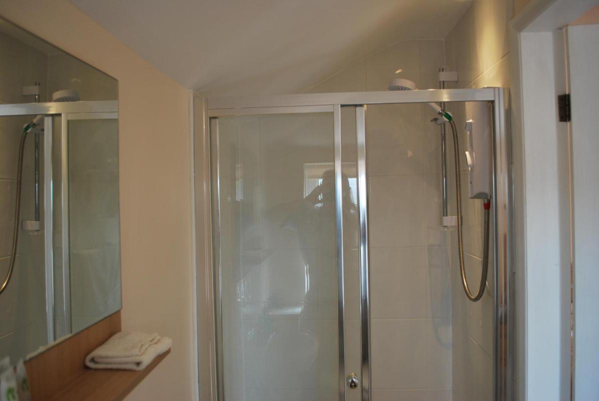 Hillcroft Luxury Bed & Breakfast - Housity